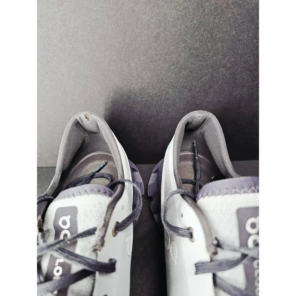 Oncloud Men 11.5 Comfy footwear